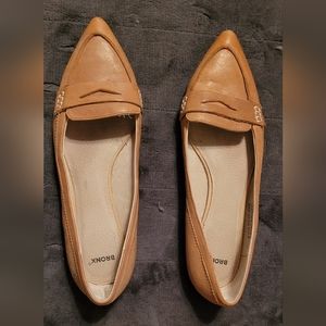 Bronx Women's Flats